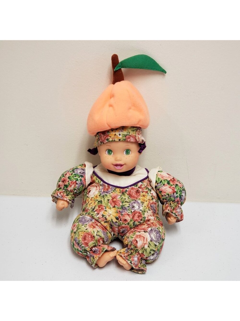 Kinder Garden Babies Penny Peach 1999 Baby Doll